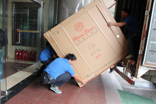 伊金霍洛钢琴贵重工艺品无忧运